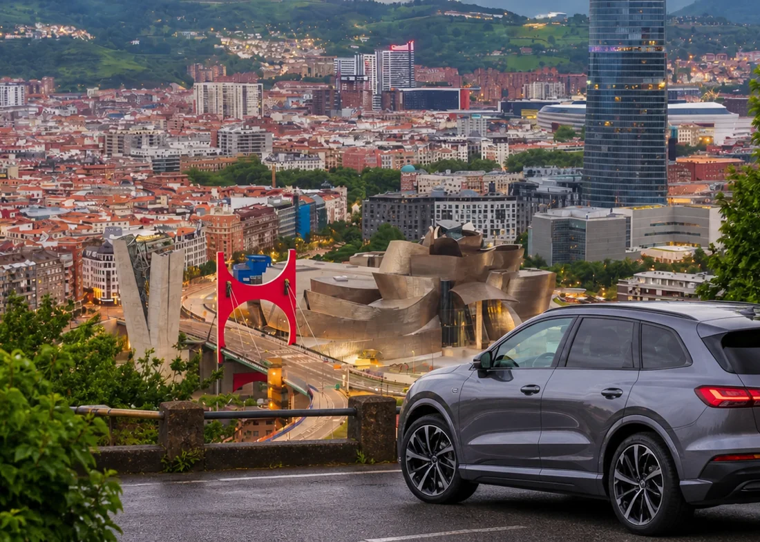 Vista de Bilbao y el Museo Guggenheim, zona de servicio de revisión de coches